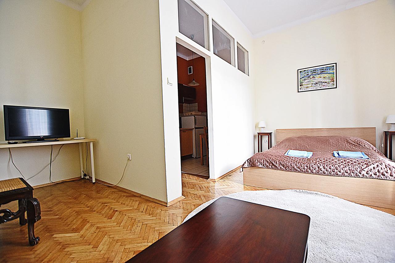 Vital Aparthotel Krakau Buitenkant foto