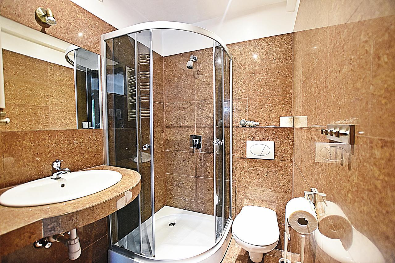Vital Aparthotel Krakau Buitenkant foto