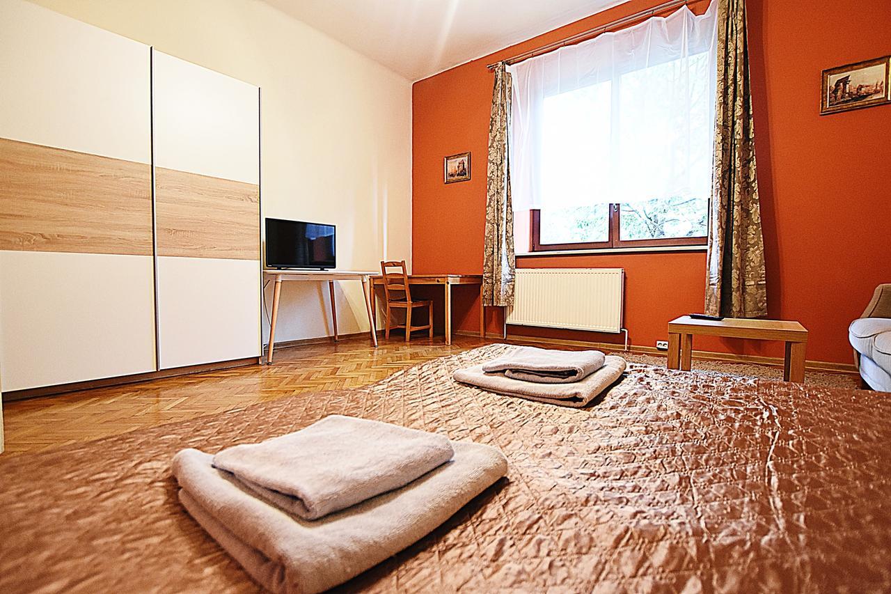 Vital Aparthotel Krakau Buitenkant foto