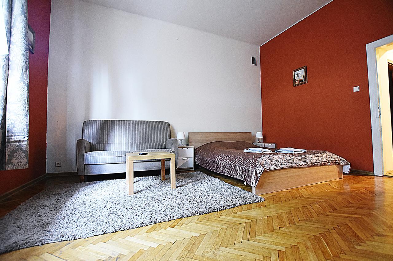 Vital Aparthotel Krakau Buitenkant foto