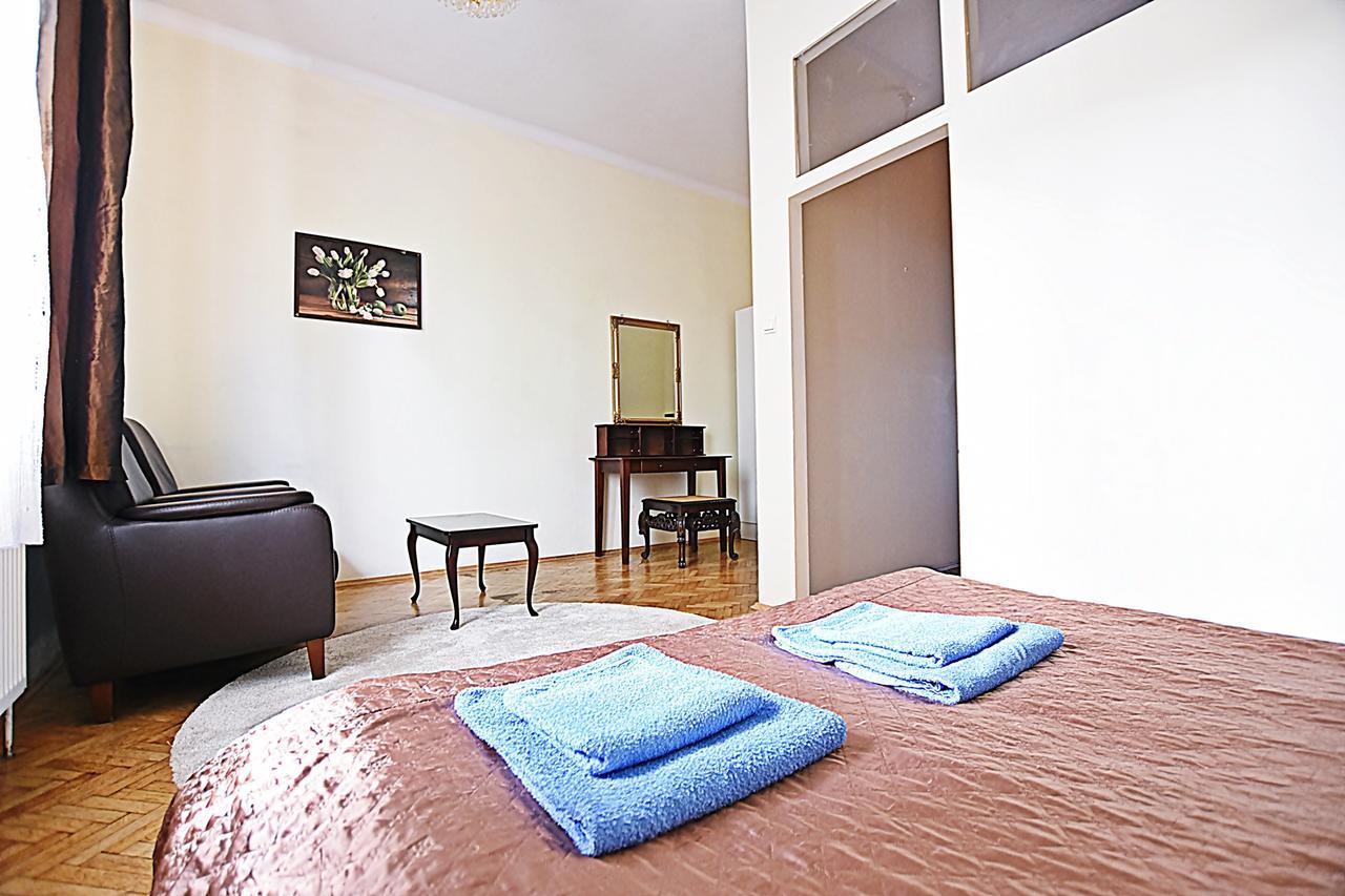 Vital Aparthotel Krakau Buitenkant foto